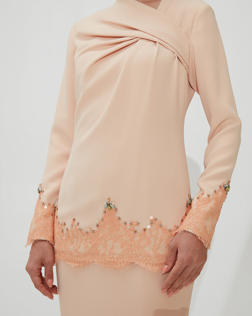 Lace hot sale baju kurung